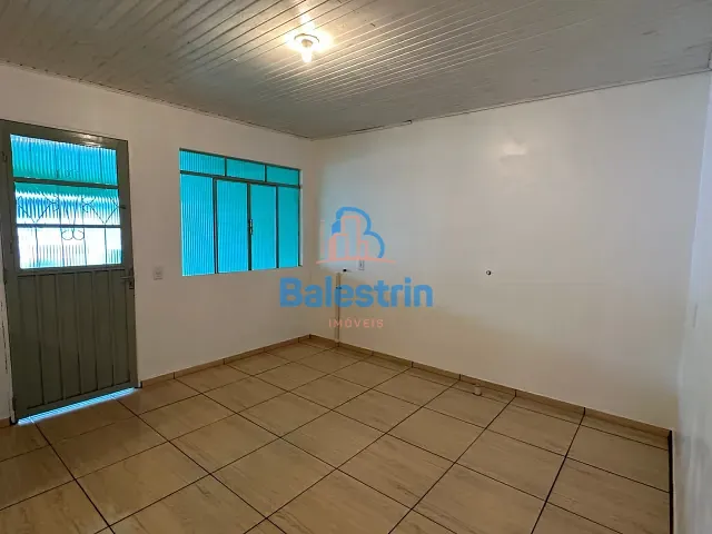 Kitnet 1 quarto e 1 banheiro, para alugar, no bairro Jardim América em Fraiburgo