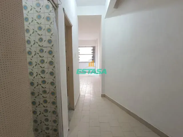 Kitnet 1 quarto e 1 banheiro, à venda, no bairro Copacabana em Rio de Janeiro