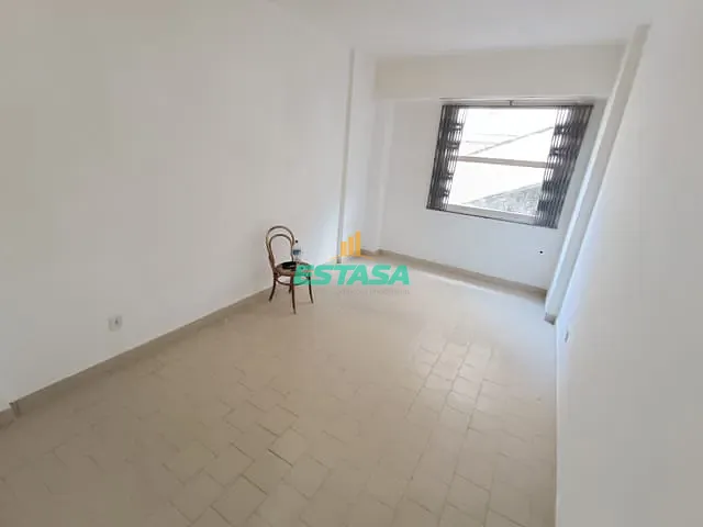 Kitnet 1 quarto e 1 banheiro, à venda, no bairro Copacabana em Rio de Janeiro