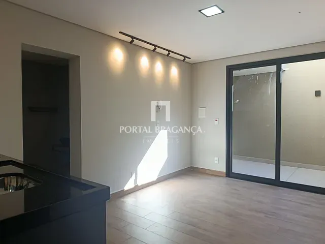 Kitnet 1 quarto e 1 banheiro, para alugar, no bairro Vila Mota em Bragança Paulista