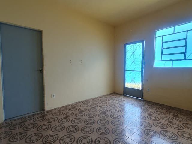 Kitnet 1 quarto e 1 banheiro, para alugar, no bairro Campo Grande em Rio de Janeiro