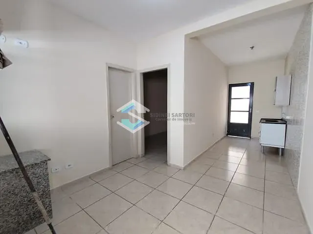 Kitnet com 250m² 3 quartos e 3 banheiros, à venda, no bairro Campo Belo em Jacarezinho