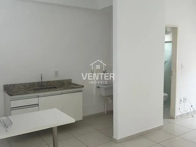 Kitnet 1 quarto e 1 banheiro, para alugar, no bairro Chácara Guizard em Taubaté