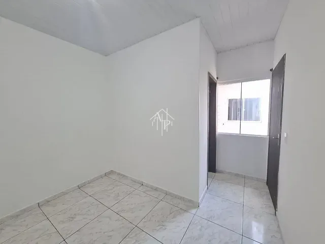 Kitnet 1 quarto e 1 banheiro, para alugar, no bairro Cidade Nova em Itajaí