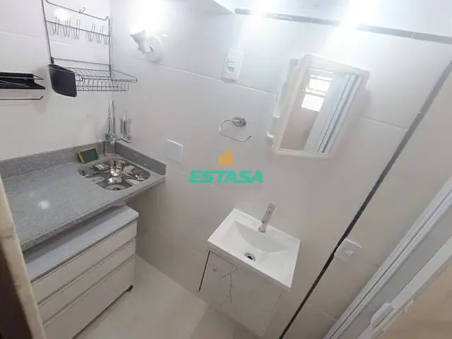 Kitnet 1 quarto e 1 banheiro, para alugar, no bairro Flamengo em Rio de Janeiro
