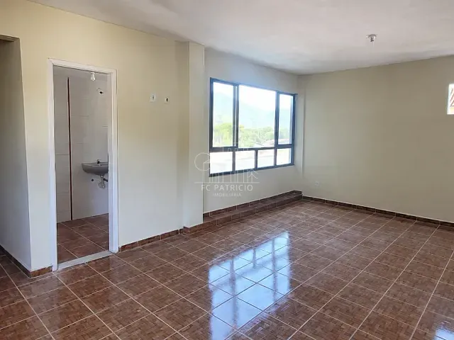 Kitnet 1 quarto e 1 banheiro, para alugar, no bairro Cantagalo em Guapimirim