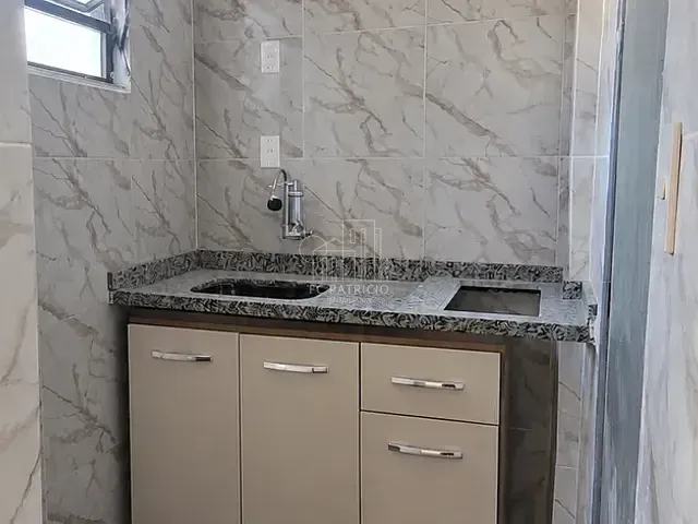 Kitnet 1 quarto e 1 banheiro, para alugar, no bairro Cantagalo em Guapimirim