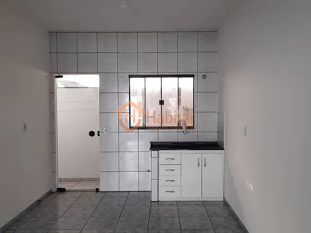Kitnet com 60m² 2 quartos e 1 banheiro, para alugar, no bairro Village I em Sorriso