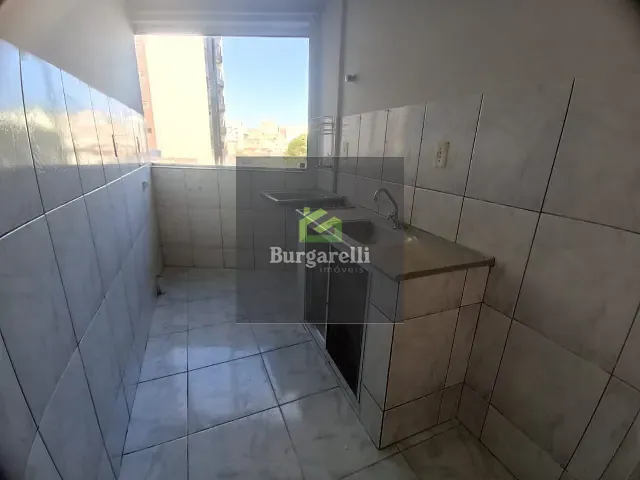 Kitnet com 80m² 1 quarto e 1 banheiro, para alugar, no bairro CENTRO em Lavras