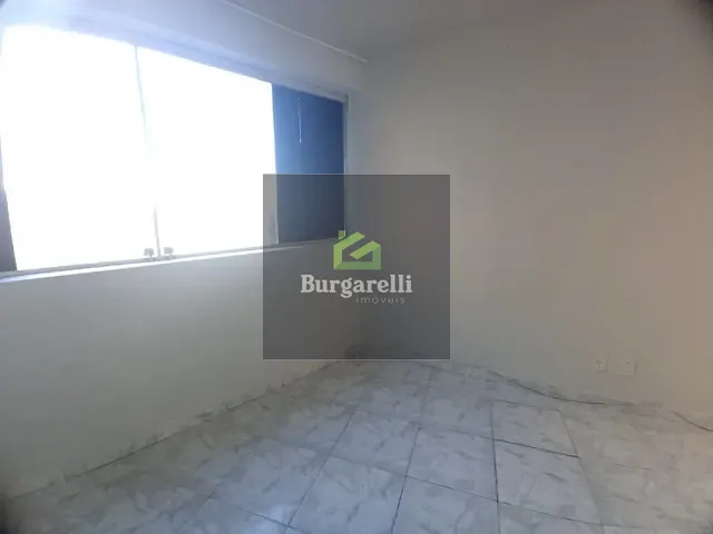 Kitnet com 80m² 1 quarto e 1 banheiro, para alugar, no bairro CENTRO em Lavras