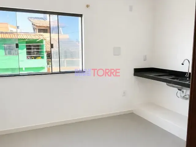 Kitnet 1 quarto e 1 banheiro, para alugar, no bairro Pontal em Ilhéus