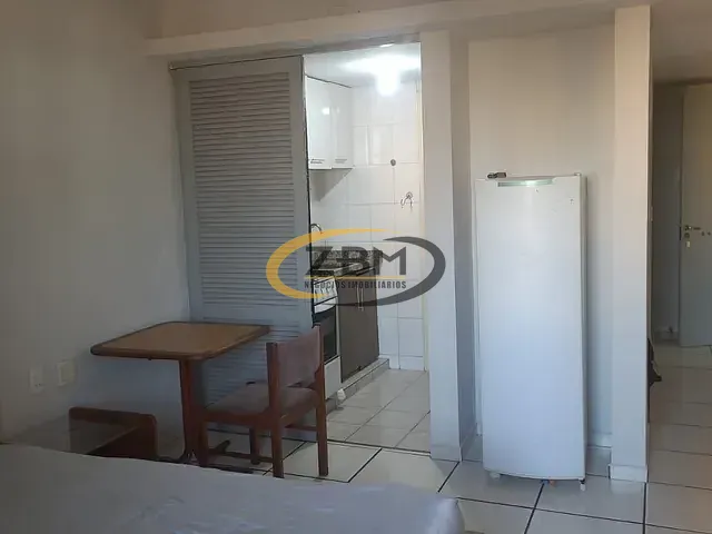 Kitnet 1 quarto e 1 banheiro, para alugar, no bairro Centro em Londrina