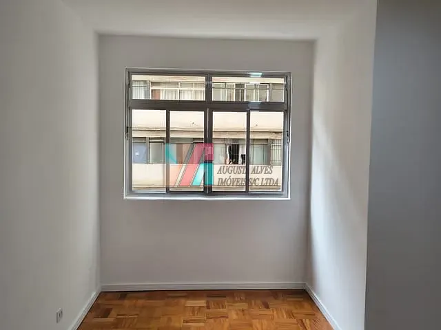 Kitnet 1 quarto e 1 banheiro, à venda, no bairro Liberdade em São Paulo