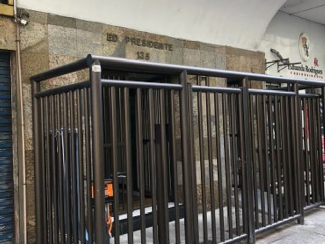Foto do Apartamento - COPACABANA - ÓTIMO CONJUGADO COM QUADRA DA PRAIA DE COPACABANA, DIVISA COM O LEME: 30M² NA AVENIDA PRADO JUNIOR – COPACABANA! | Hilmar