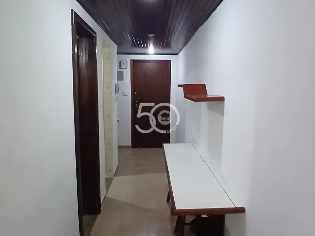 Kitnet 1 quarto e 1 banheiro, para alugar, no bairro Copacabana em Rio de Janeiro