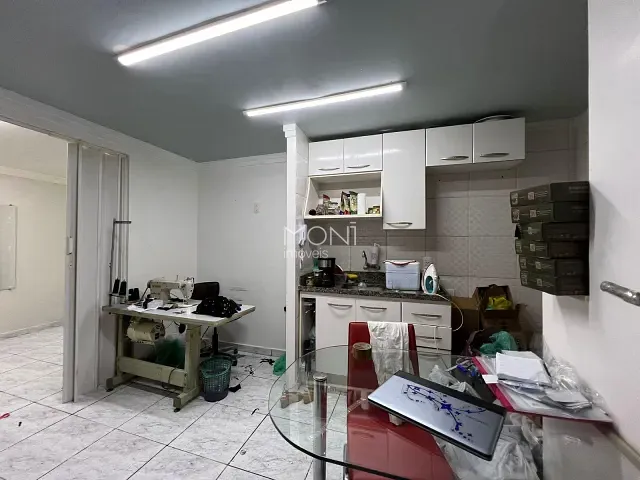 Kitnet 1 quarto e 1 banheiro, à venda, no bairro Asa Norte em Brasília