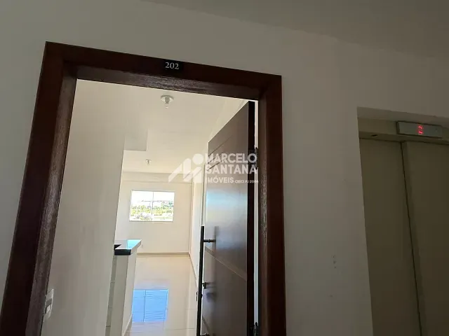 Kitnet 1 quarto e 2 banheiros, para alugar, no bairro Candeias em Vitória da Conquista