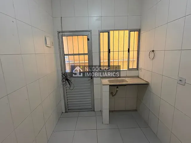 Kitnet 1 quarto e 1 banheiro, para alugar, no bairro Jardim Vergueiro (Sacomã) em São Paulo