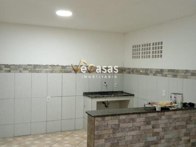 Kitnet com 30m² 1 quarto e 1 banheiro, para alugar, no bairro Casa Grande em Rio das Ostras