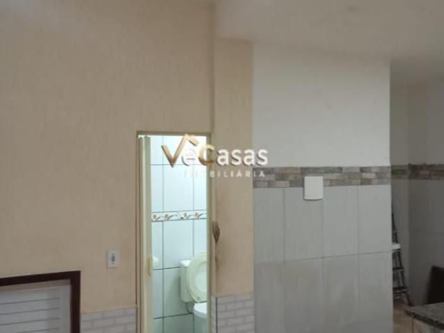 Kitnet com 30m² 1 quarto e 1 banheiro, para alugar, no bairro Casa Grande em Rio das Ostras