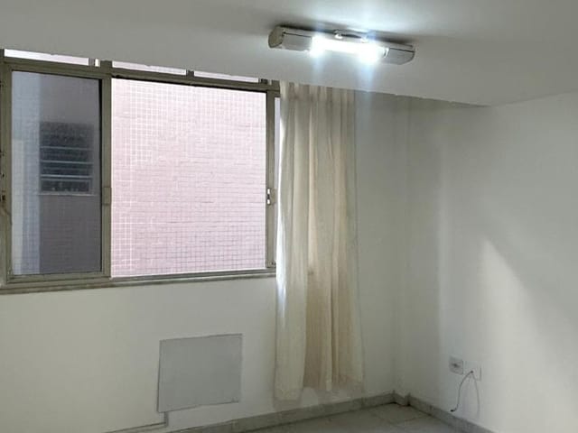 Kitnet 1 quarto e 1 banheiro, à venda, no bairro Barra da Tijuca em Rio de Janeiro