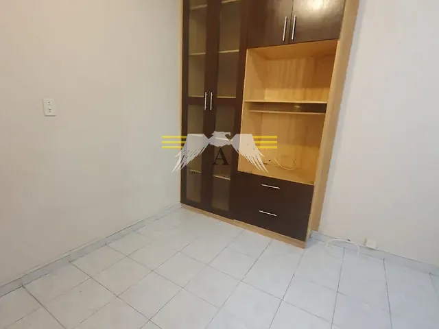 Kitnet 1 quarto e 1 banheiro, à venda ou para alugar, no bairro Liberdade em São Paulo