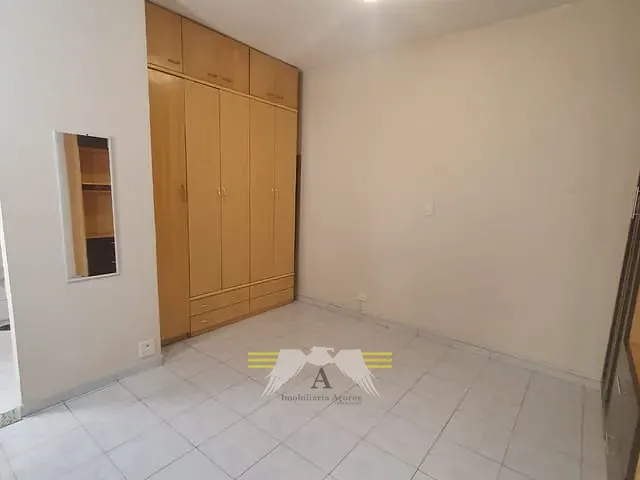 Kitnet 1 quarto e 1 banheiro, à venda ou para alugar, no bairro Liberdade em São Paulo