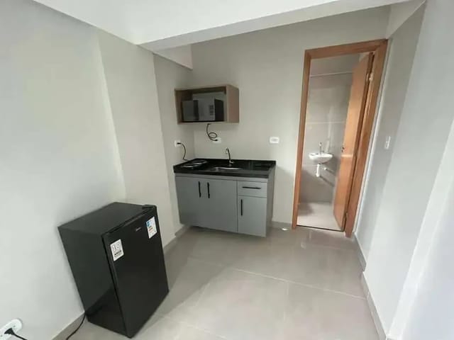 Kitnet 1 quarto e 1 banheiro, para alugar, no bairro Parque das Nações em Santo André