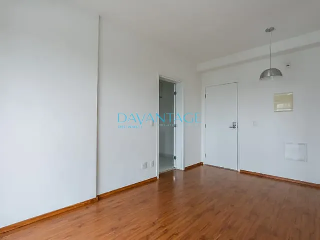 Kitnet com 41m² 1 quarto e 1 banheiro, à venda, no bairro Várzea da Barra Funda em São Paulo