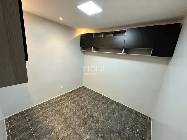 Kitnet 2 quartos e 1 banheiro, à venda, no bairro Asa Norte em Brasília