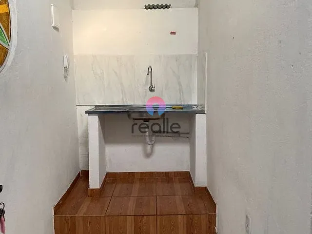 Kitnet com 30m² 1 quarto e 1 banheiro, para alugar, no bairro Coqueiros em Belo Horizonte