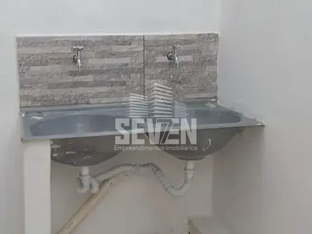 Kitnet com 170m² 1 quarto e 1 banheiro, à venda, no bairro Vila Souto em Bauru