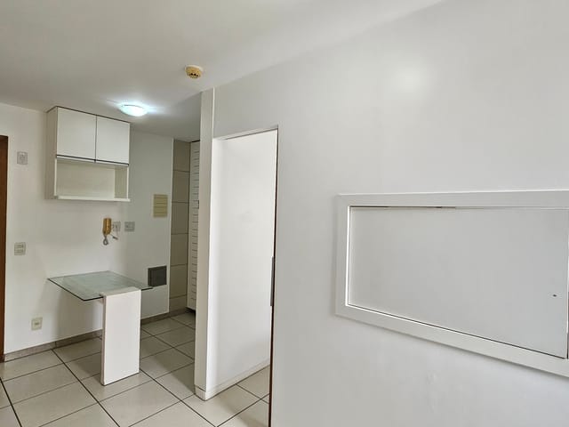 Foto do Kitnet - SEP/SUL 713/913 - Kitnet mobiliada com 01 vaga de garagem - Ed. Golden Place | ALPHA BRASILIA A IMÓVEIS LTDA.