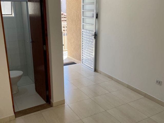 Kitnet com 50m² 2 quartos e 1 banheiro, para alugar, no bairro Aclimação em São Paulo