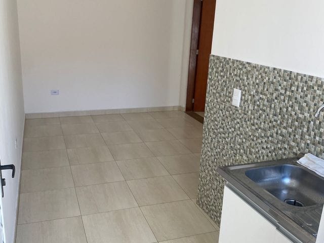Kitnet com 50m² 2 quartos e 1 banheiro, para alugar, no bairro Aclimação em São Paulo