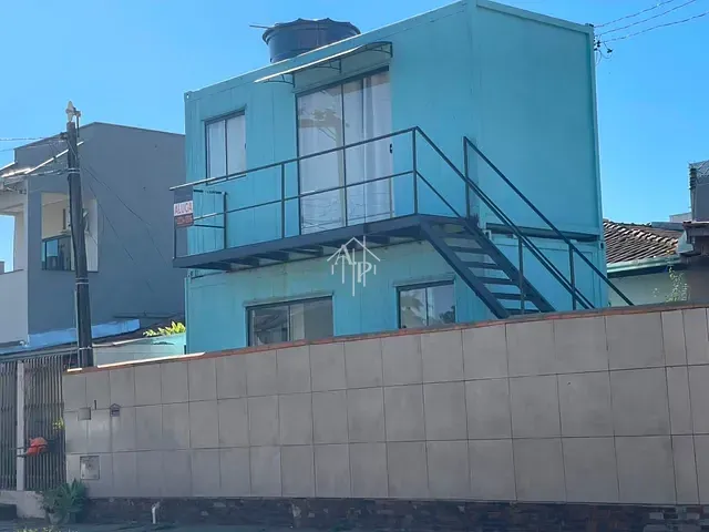 Kitnet 1 quarto e 1 banheiro, para alugar, no bairro São Francisco de Assis em Camboriú