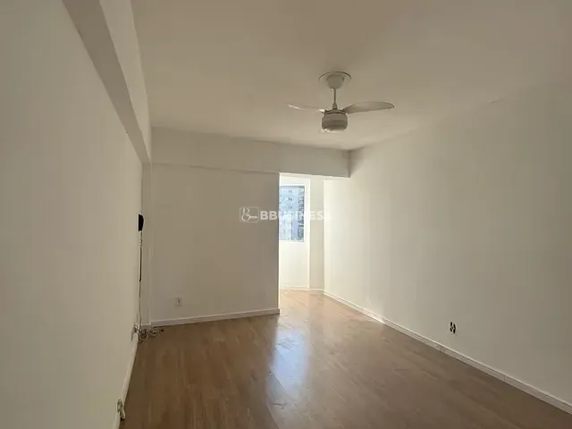 Kitnet 1 quarto e 1 banheiro, à venda, no bairro Cambuí em Campinas