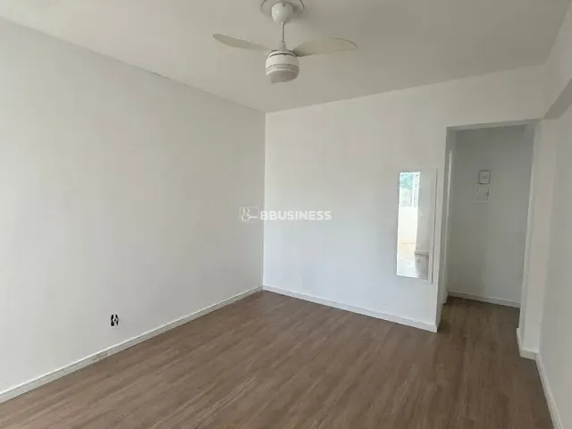 Kitnet 1 quarto e 1 banheiro, à venda, no bairro Cambuí em Campinas