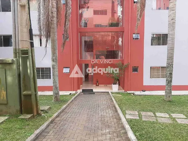 Kitnet com 34m² 1 quarto e 1 banheiro, à venda, no bairro Uvaranas em Ponta Grossa