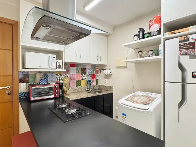 Kitnet 1 quarto e 1 banheiro, à venda, no bairro Asa Norte em Brasília