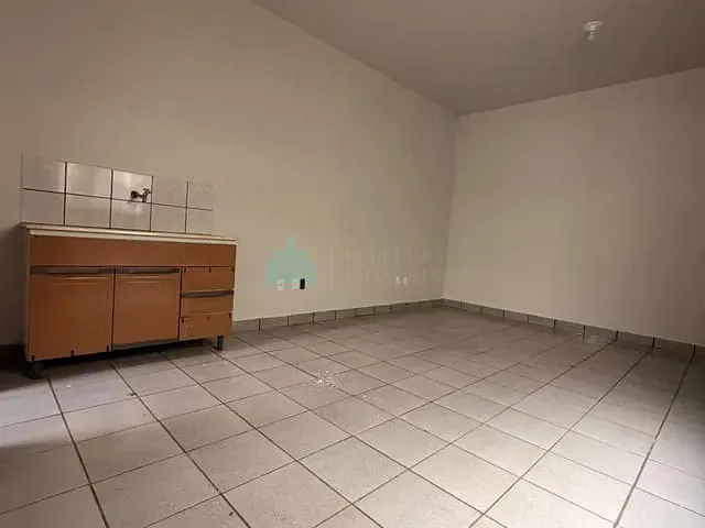 Kitnet 1 quarto e 1 banheiro, para alugar, no bairro Setor Central em Catalão