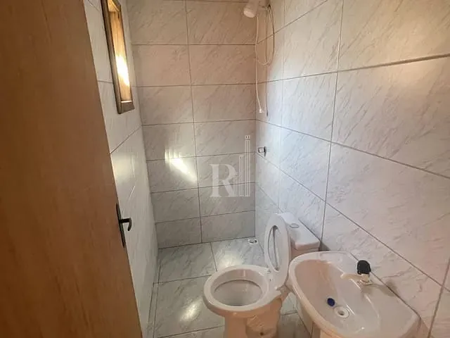 Kitnet 1 quarto e 1 banheiro, para alugar, no bairro Morretes em Tijucas