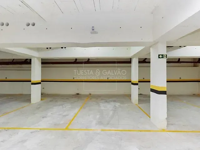 Kitnet com 17m² 1 quarto e 1 banheiro, à venda, no bairro Rebouças em Curitiba