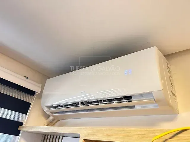 Kitnet com 17m² 1 quarto e 1 banheiro, à venda, no bairro Rebouças em Curitiba