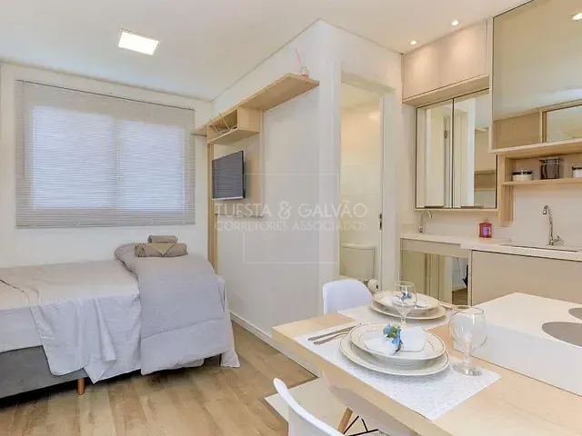 Kitnet com 17m² 1 quarto e 1 banheiro, à venda, no bairro Rebouças em Curitiba