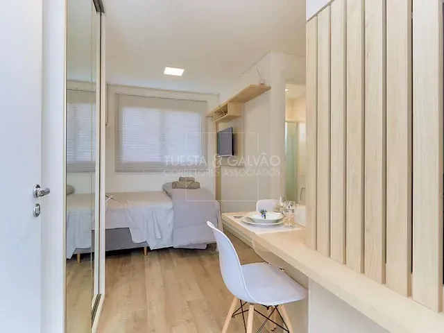 Kitnet com 17m² 1 quarto e 1 banheiro, à venda, no bairro Rebouças em Curitiba