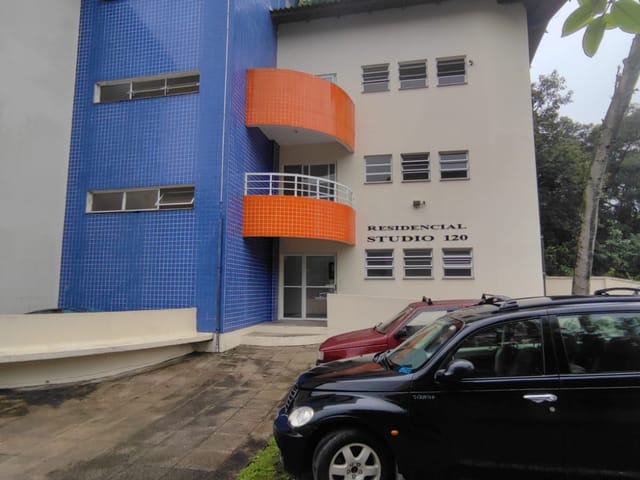 Kitnet 1 quarto e 1 banheiro, para alugar, no bairro Trindade em Florianópolis