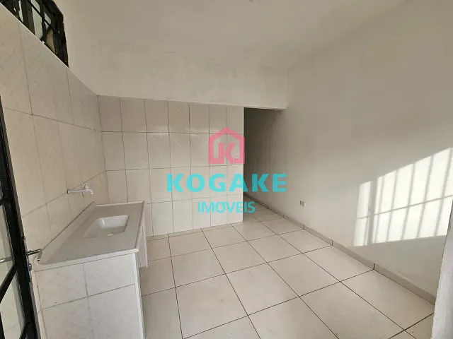 Kitnet 1 quarto e 1 banheiro, para alugar, no bairro Jardim Portugal em São José dos Campos