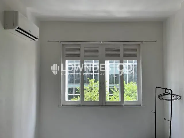 Kitnet com 19m² 1 quarto e 1 banheiro, à venda, no bairro Botafogo em Rio de Janeiro