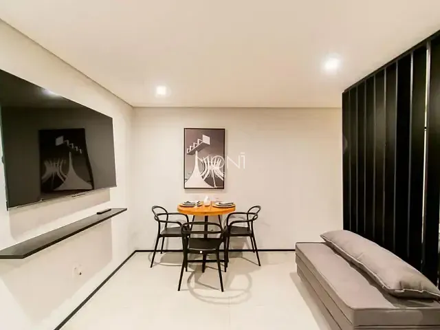 Kitnet 1 quarto e 1 banheiro, à venda, no bairro Asa Norte em Brasília